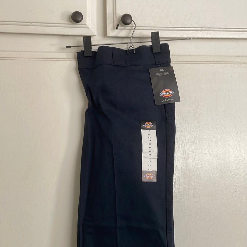 Brand New Dickies Women 774 Low Rise Work Pant (Navy, size 8 Petite)
